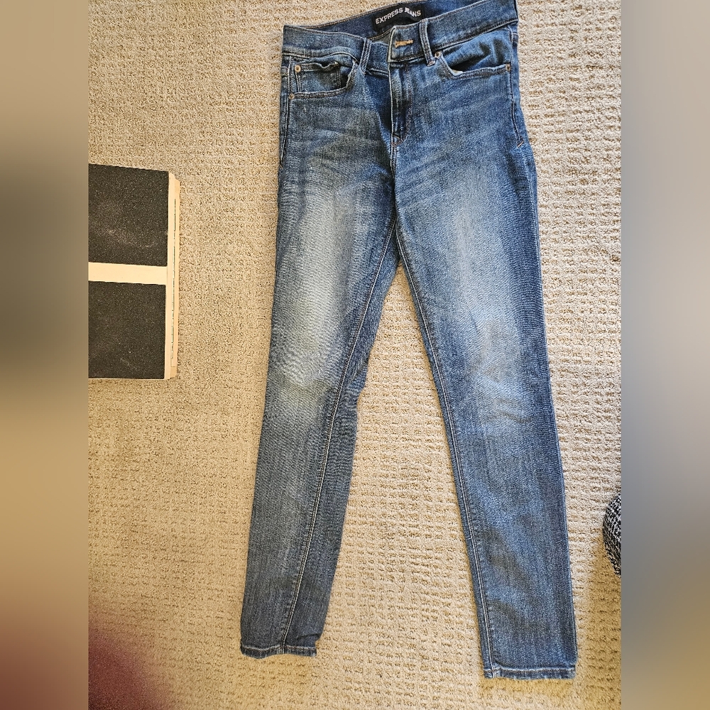 4R Express Super Skinny Jeans